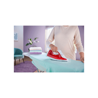 Ferro a Vapor Philips GC1742/46 com base antiaderente e função Calc Clean para desempenho duradouro e resultados rápidos.