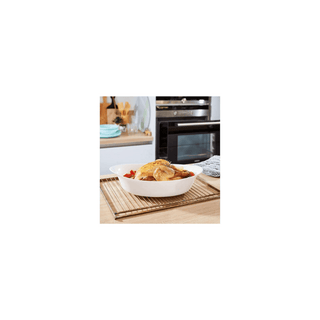 Travessa de vidro Luminarc com design elegante para uso no forno e mesa.