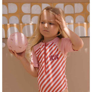 Bola Pequena Monnëka Whale Pink 18 cm - Twisted Media