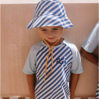 Chapéu de Praia Reversível Monnëka Stripes Blues Beyond - Twisted Media 