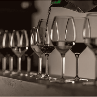 Copos de Vinho Tinto Schott Zwiesel 606ml 4 Peças - Twisted Media