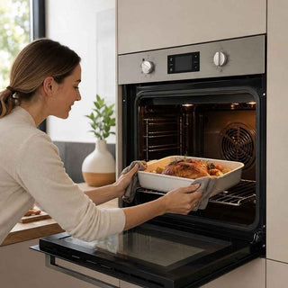 Forno Elétrico Indesit Multifunções 66L Inox - Twisted Media