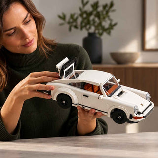 LEGO Icons Porsche 911 Turbo ou Targa 1458 Peças - Twisted Media 