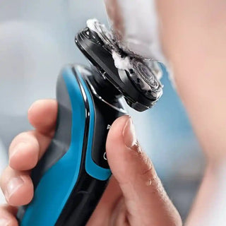 PHILIPS Barbeador Elétrico Serie 5000 Úmido e Seco - Twisted Media