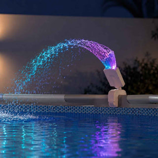 Projetor e Pulverizador LED Multicolor para Piscina INTEX - Twisted Media
