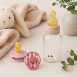 Set de Presente BIBS Blush com Chupetas e Biberão 150ml  - Twisted Media