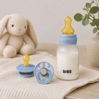 Set de Presente BIBS para Recém-Nascido com Chupetas e Biberão 150ml Azul - Twisted Media