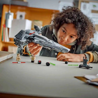 Sith Infiltrator de Darth Maul LEGO Star Wars - Twisted Media 