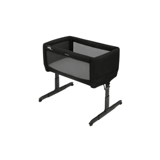 Berço next to me Joie Roomie Go Shale em quarto de bebé - Twisted Media