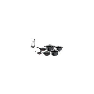 Conjunto de panelas e frigideiras Tefal Super Cook sobre o fogão. Twisted Media.